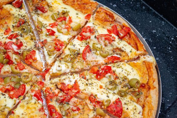 8 Vegan and Gluten-Free Corn & Pepper Pizza Recipe